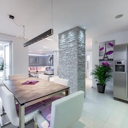 Lavander & Violet * Dubrovnik