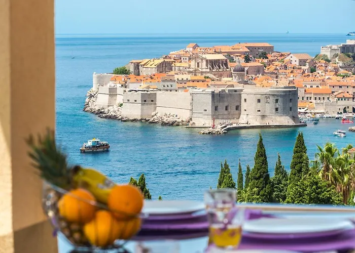 Lavander & Violet Lägenhet