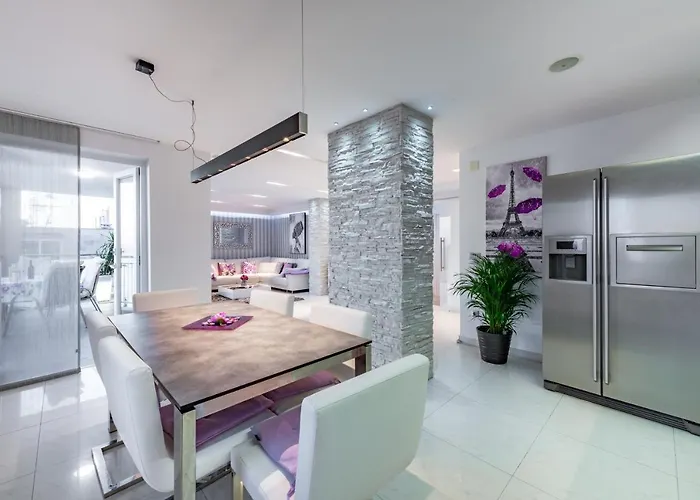 Lavander & Violet * Dubrovnik