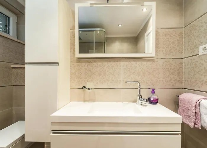 Lavander & Violet * Dubrovnik